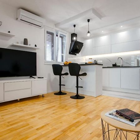Apartment Bozic 오미스 외부 사진